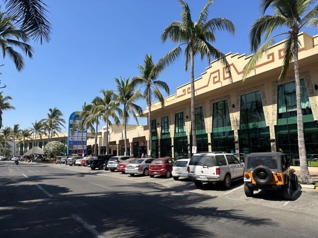 mall in Nuevo Vallarta